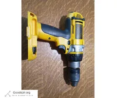 Dewalt DC988 18v XRP hammer drill-working but needs repair - $20 (Sebec)